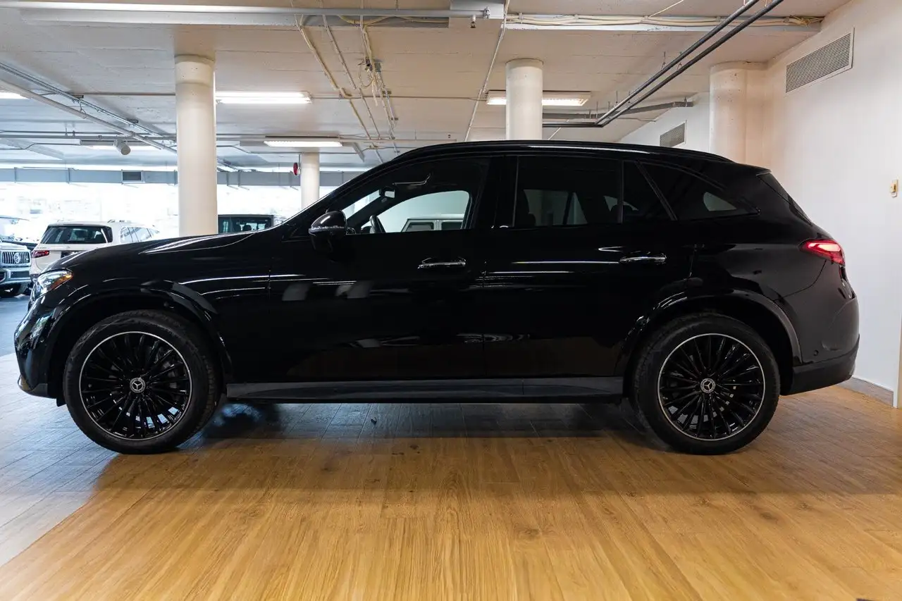 Mercedes-Benz GLC снимка Mercedes-Benz GLC
