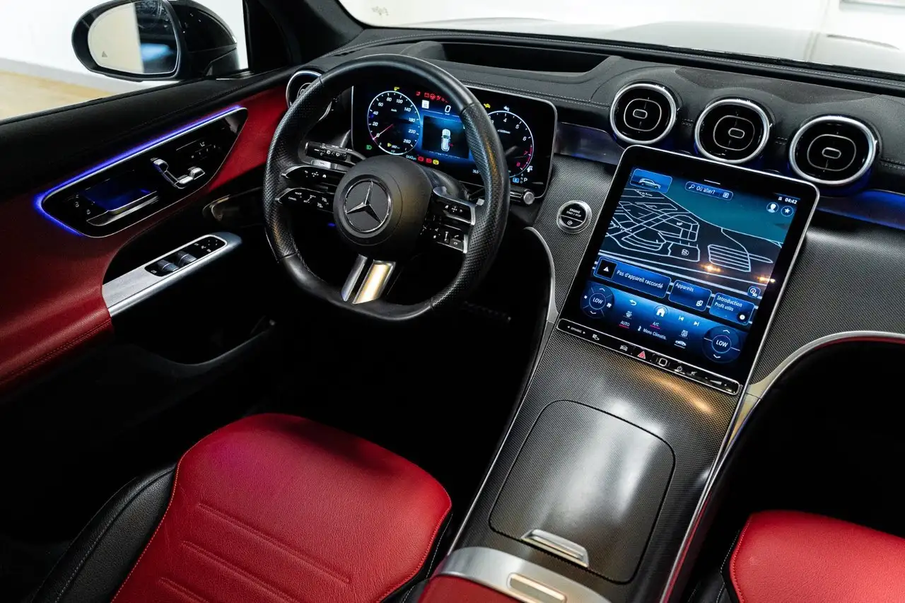 Mercedes-Benz GLC снимка Mercedes-Benz GLC
