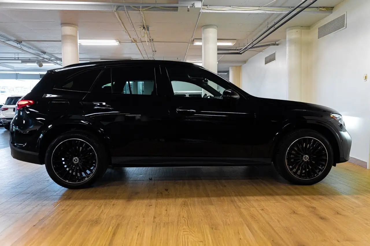 Mercedes-Benz GLC снимка Mercedes-Benz GLC