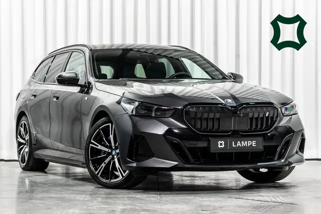 BMW i5 eDrive40 Touring M Sport Pro Bowers Pano Drive Pro