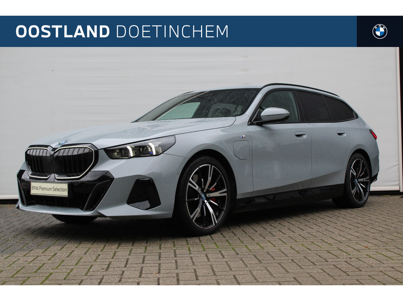 BMW 550 5 Serie Touring 550e xDrive M Sport Automaat / Ada