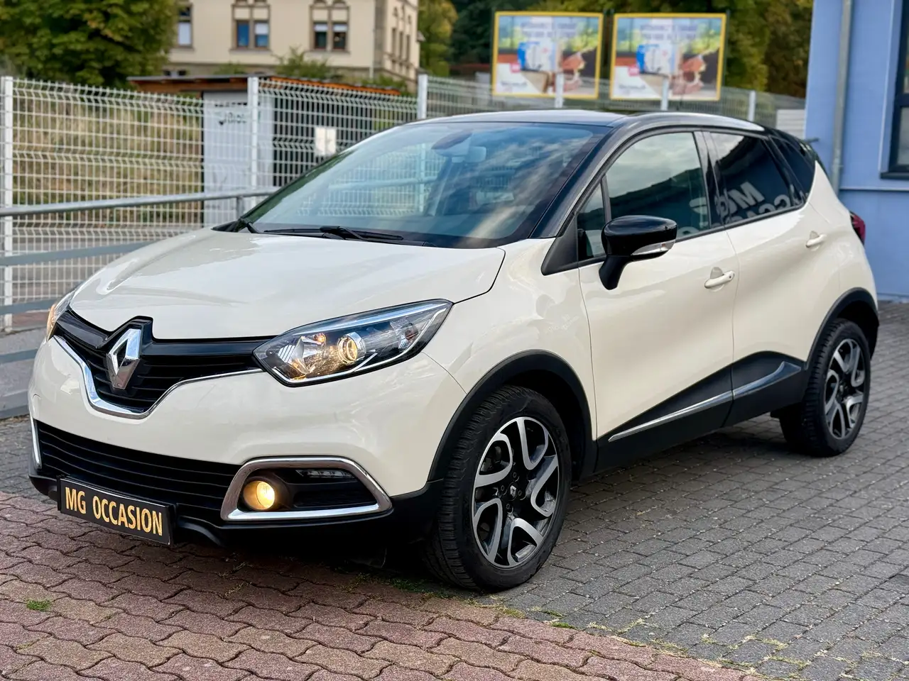 Renault Captur — photo 4