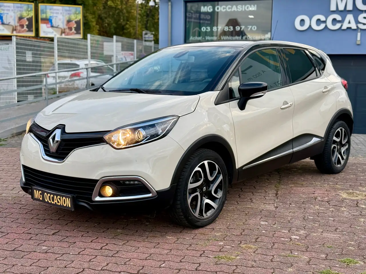 Renault Captur — photo 3