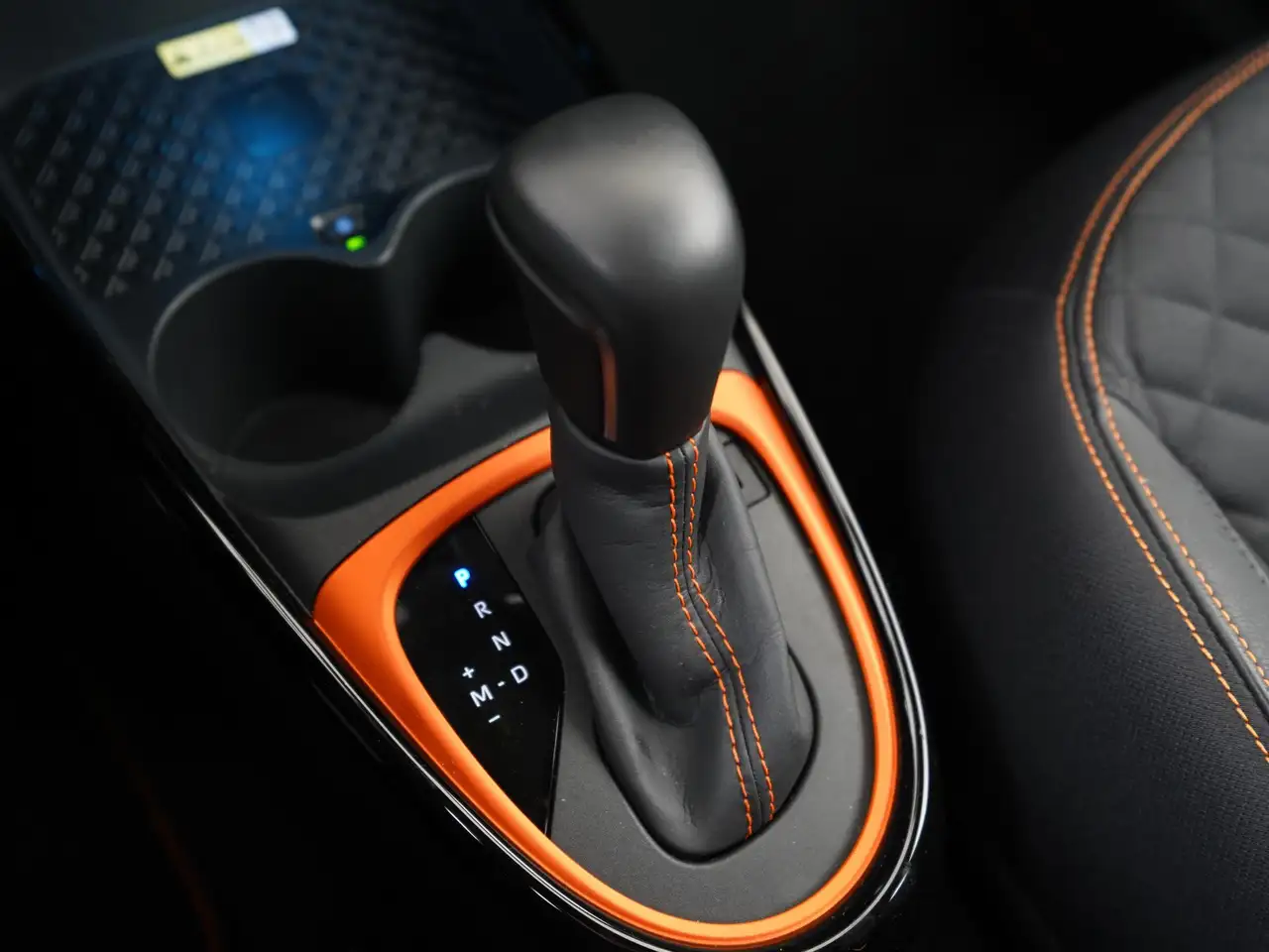 Toyota Aygo X 1.0 VVT-i S-CVT Limited Automaat Camera Stoelv, миниатюра 10