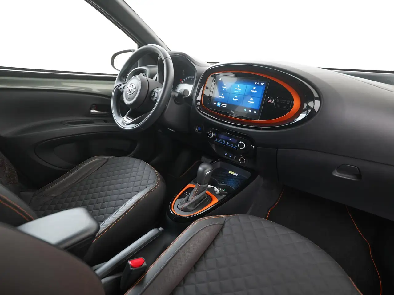 Toyota Aygo X 1.0 VVT-i S-CVT Limited Automaat Camera Stoelv, миниатюра 2