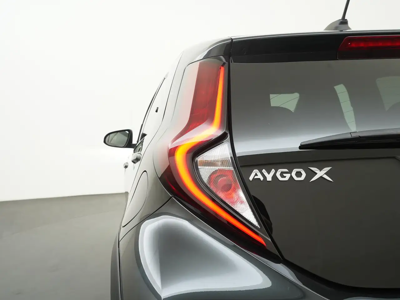 Toyota Aygo X 1.0 VVT-i S-CVT Limited Automaat Camera Stoelv, миниатюра 23