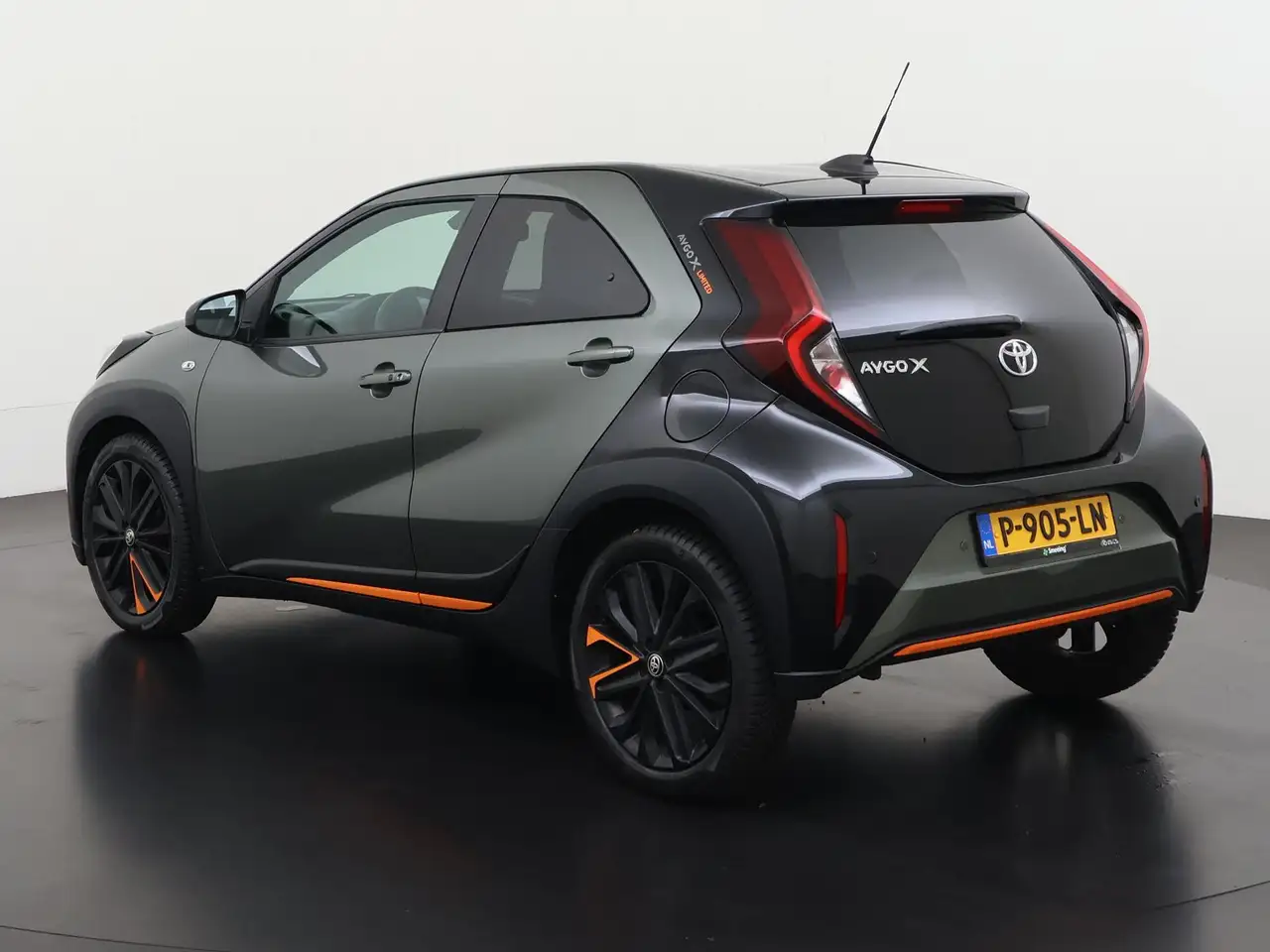 Toyota Aygo X 1.0 VVT-i S-CVT Limited Automaat Camera Stoelv, миниатюра 6