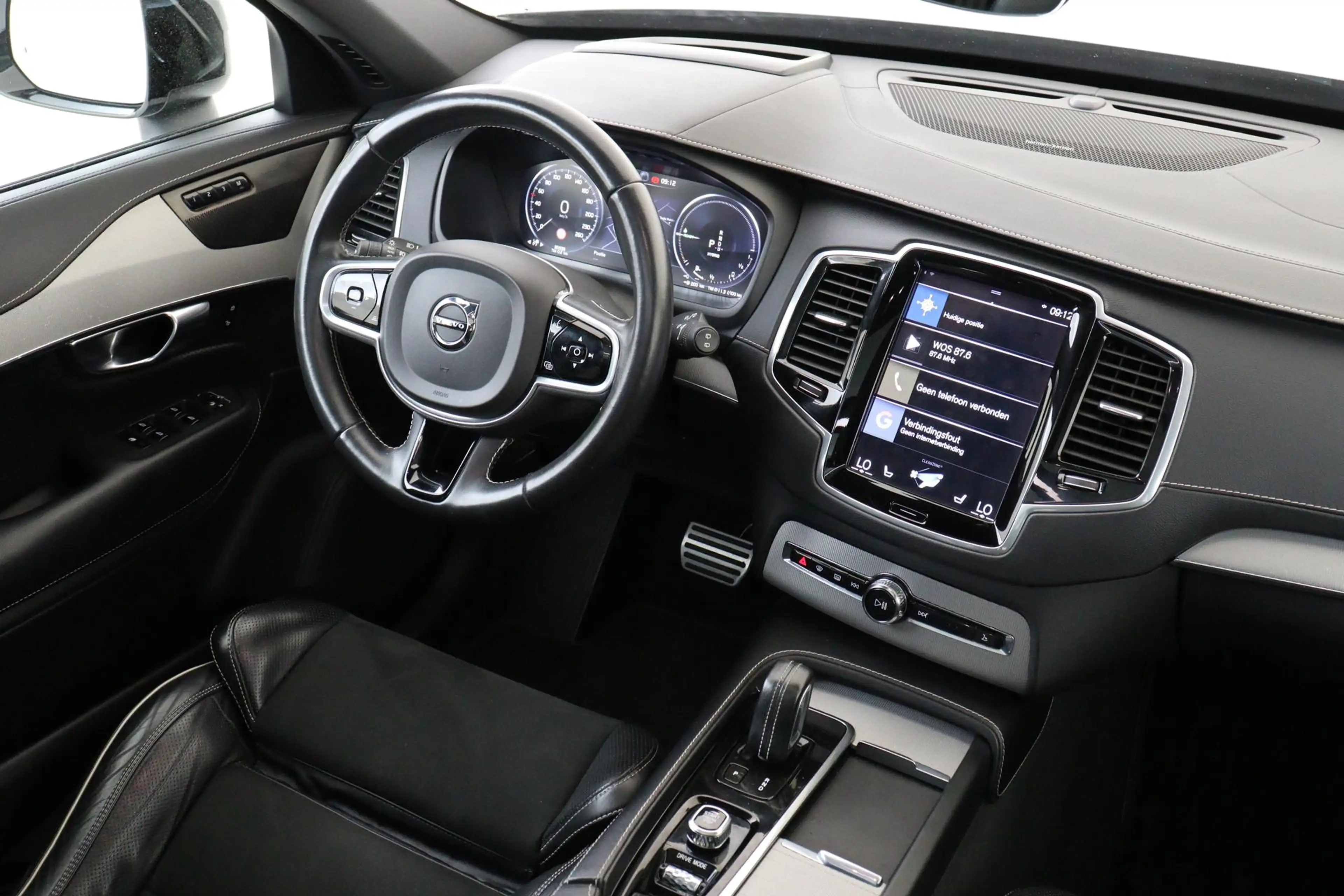 Volvo XC90 T8 RECHARGE AWD R-DESIGN -PANO.DAK|HARMAN/KARDON|3 — photo 6