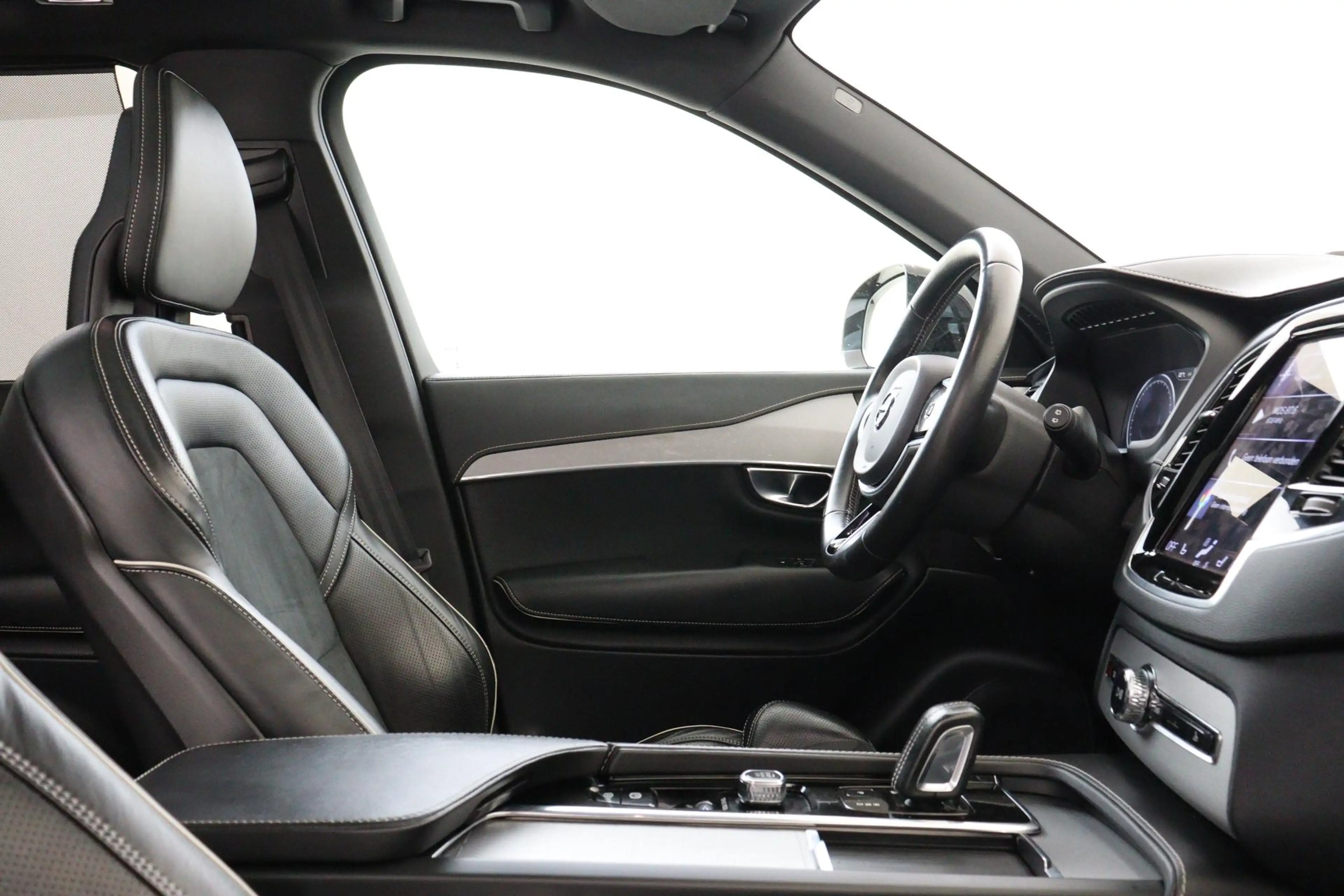 Volvo XC90 T8 RECHARGE AWD R-DESIGN -PANO.DAK|HARMAN/KARDON|3 — photo 8