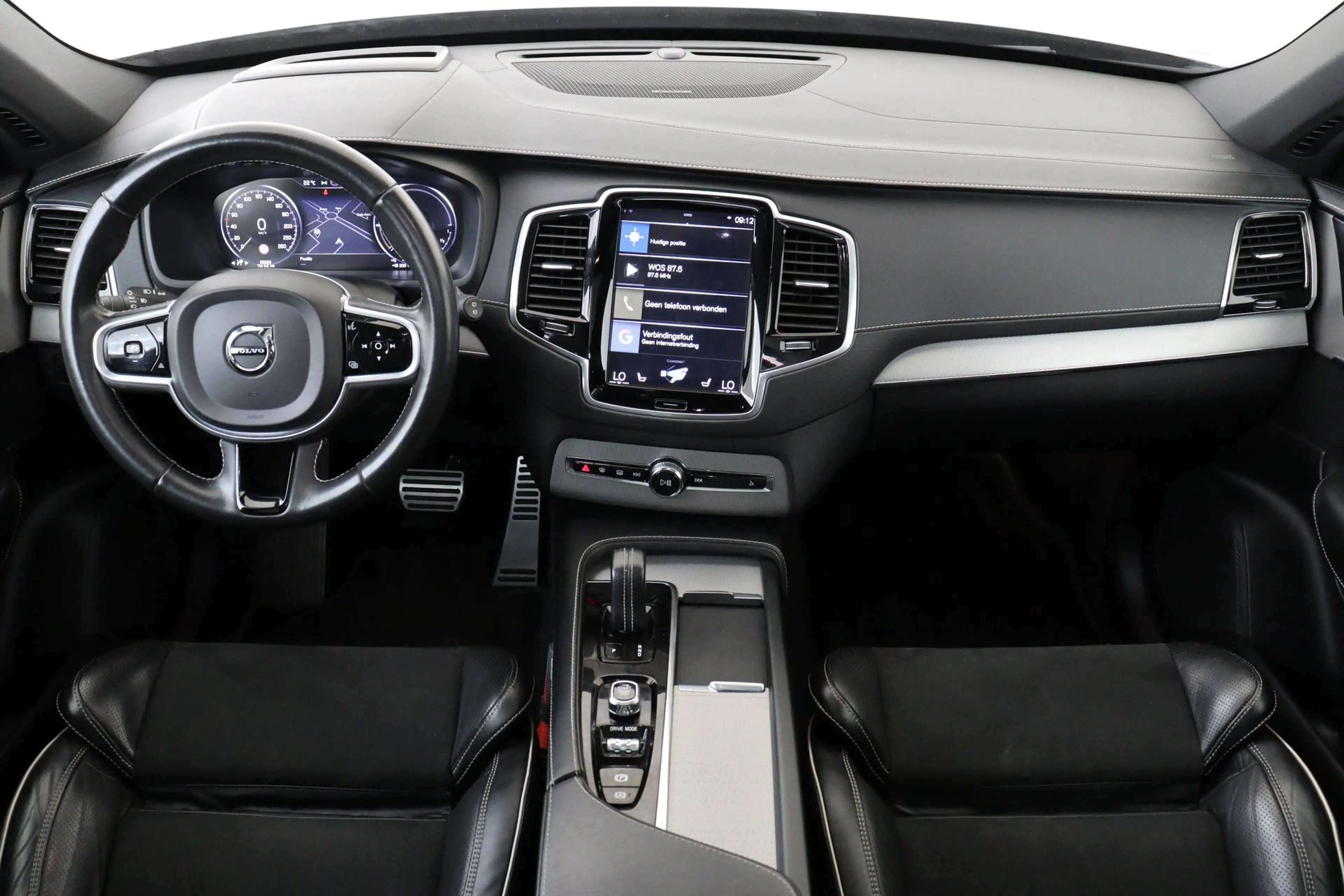 Volvo XC90 T8 RECHARGE AWD R-DESIGN -PANO.DAK|HARMAN/KARDON|3 — photo 4
