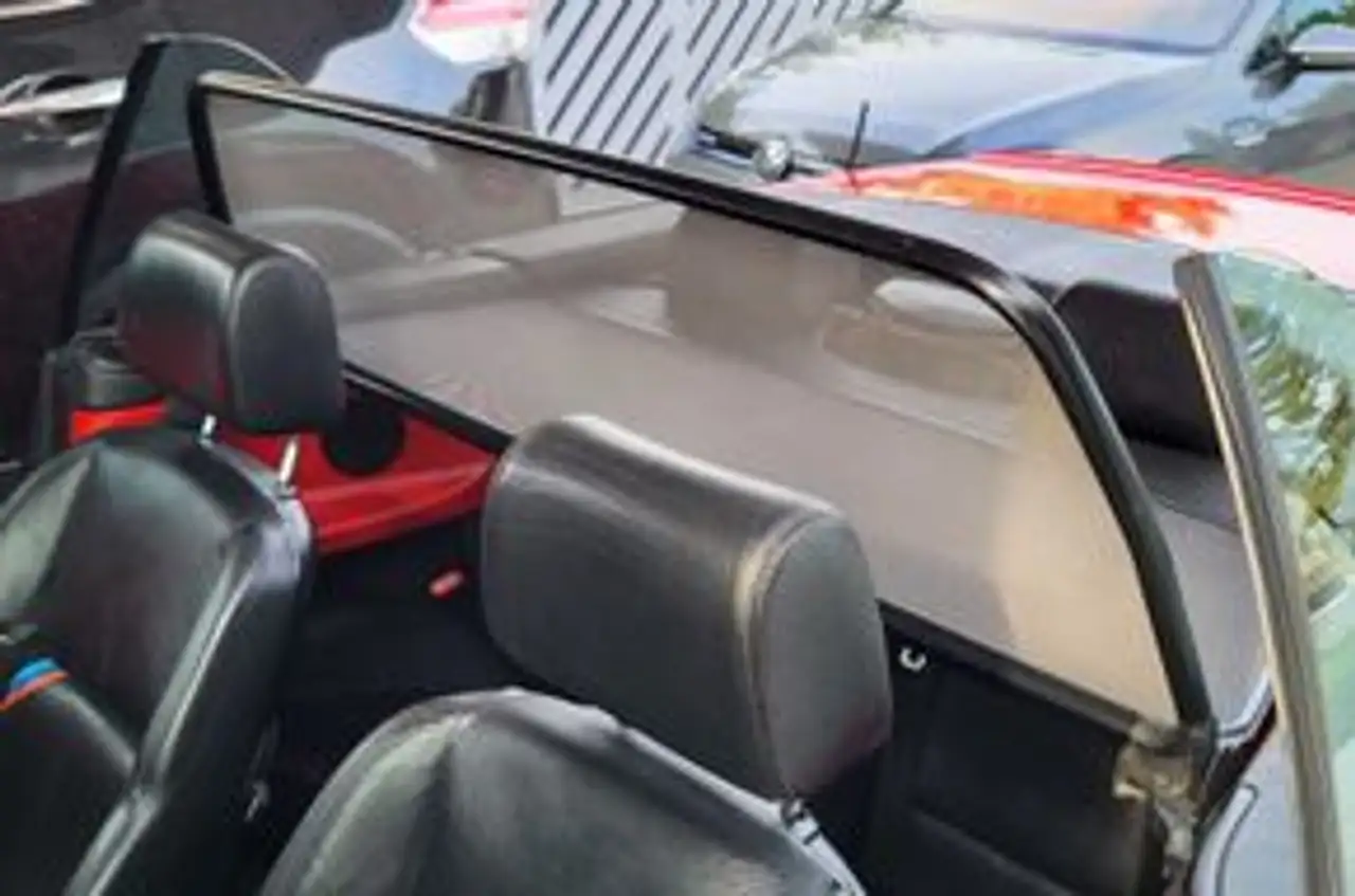 BMW 318i Cabrio Österreich-Paket, foto 6
