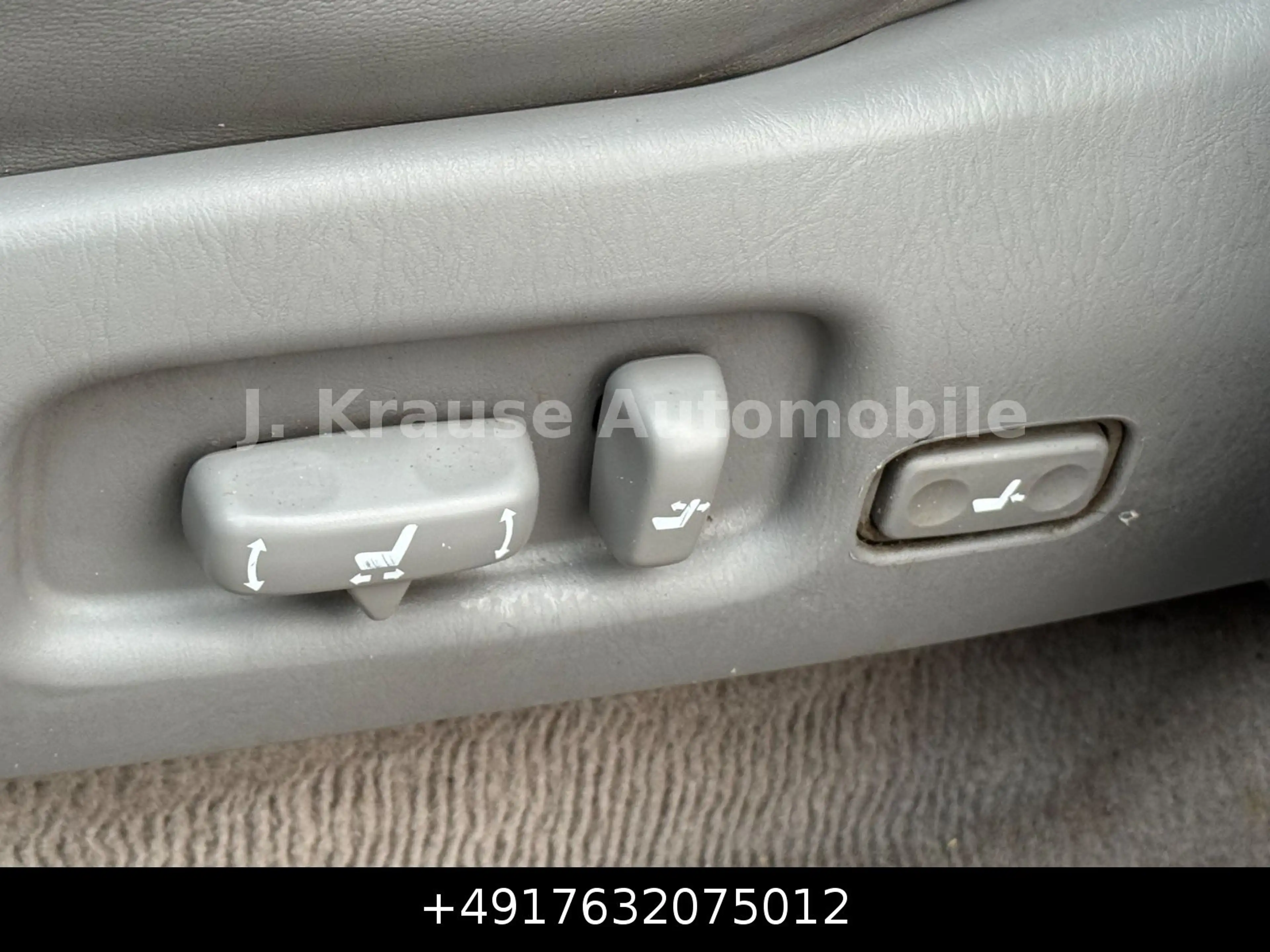 Toyota Land Cruiser 100 4.2TD Aut. Leder 1Hd Facelift — photo 15