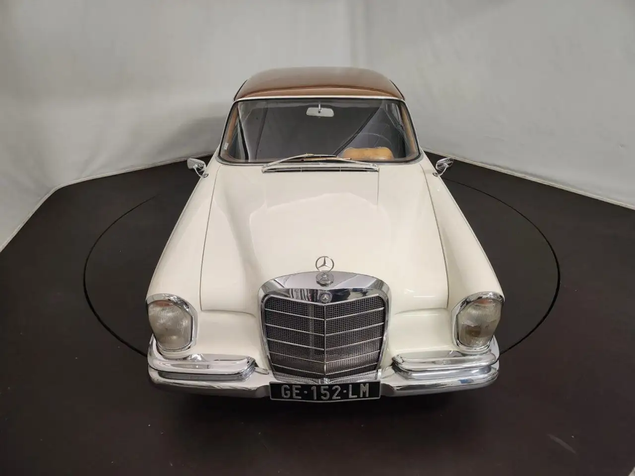 Mercedes-Benz 220 SE coupé, foto 7