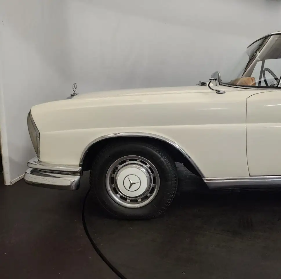 Mercedes-Benz 220 SE coupé, foto 9