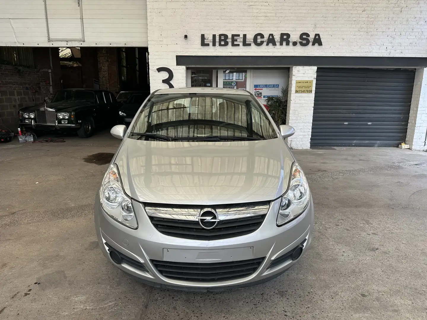 Opel Corsa 1.0i Enjoy 3PORTE AVEC CONTROLE CAR PASSE. Grijs - 2