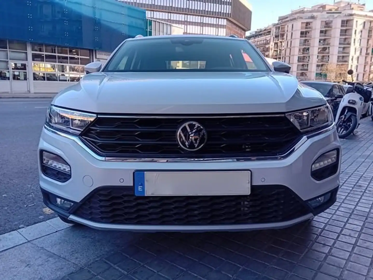 Volkswagen T-Roc 1.5 TSI STYLE Blanco - 2