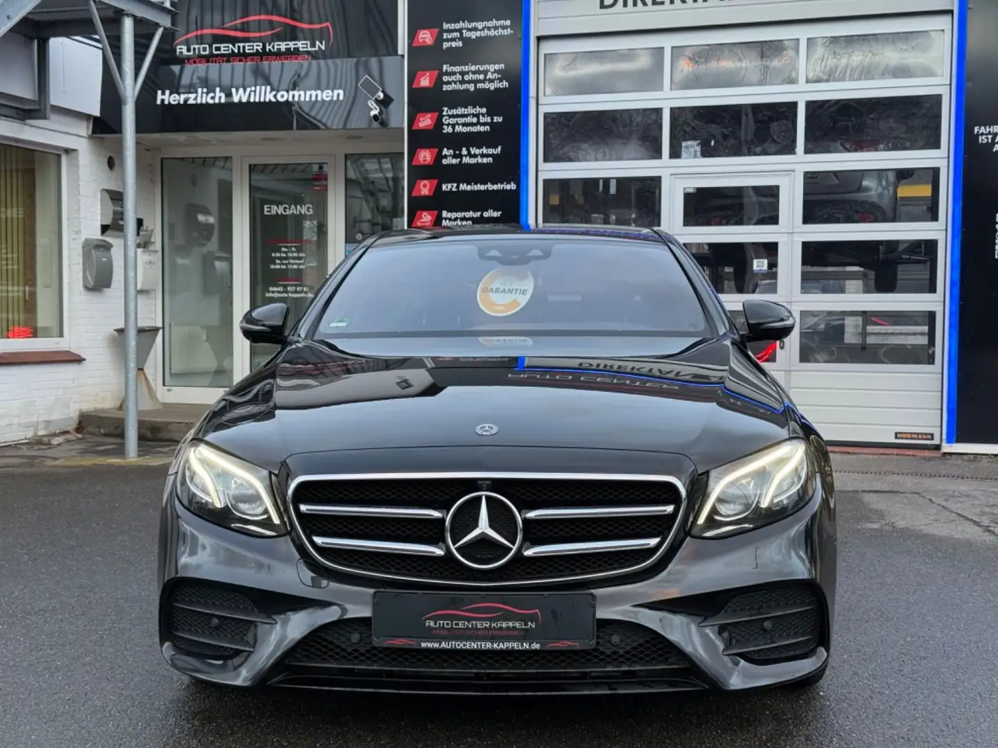 Mercedes-Benz E 220 d AMG Line (360°-Multibeam LED-COMAND) Schwarz - 2