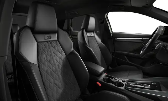 Audi A3 view 4