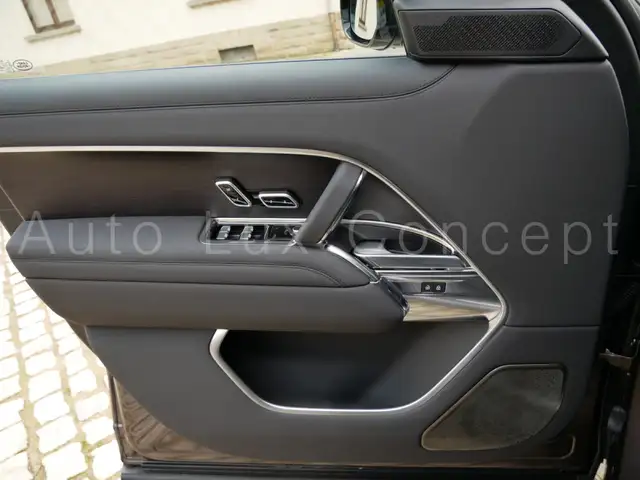Land Rover Range Rover view 12