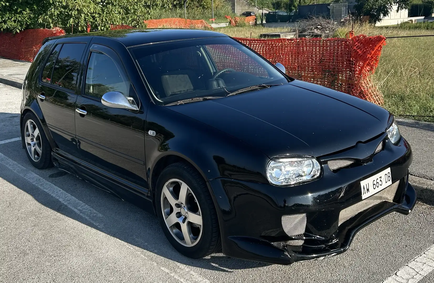 Volkswagen Golf IV 1.4 16v Fekete - 1