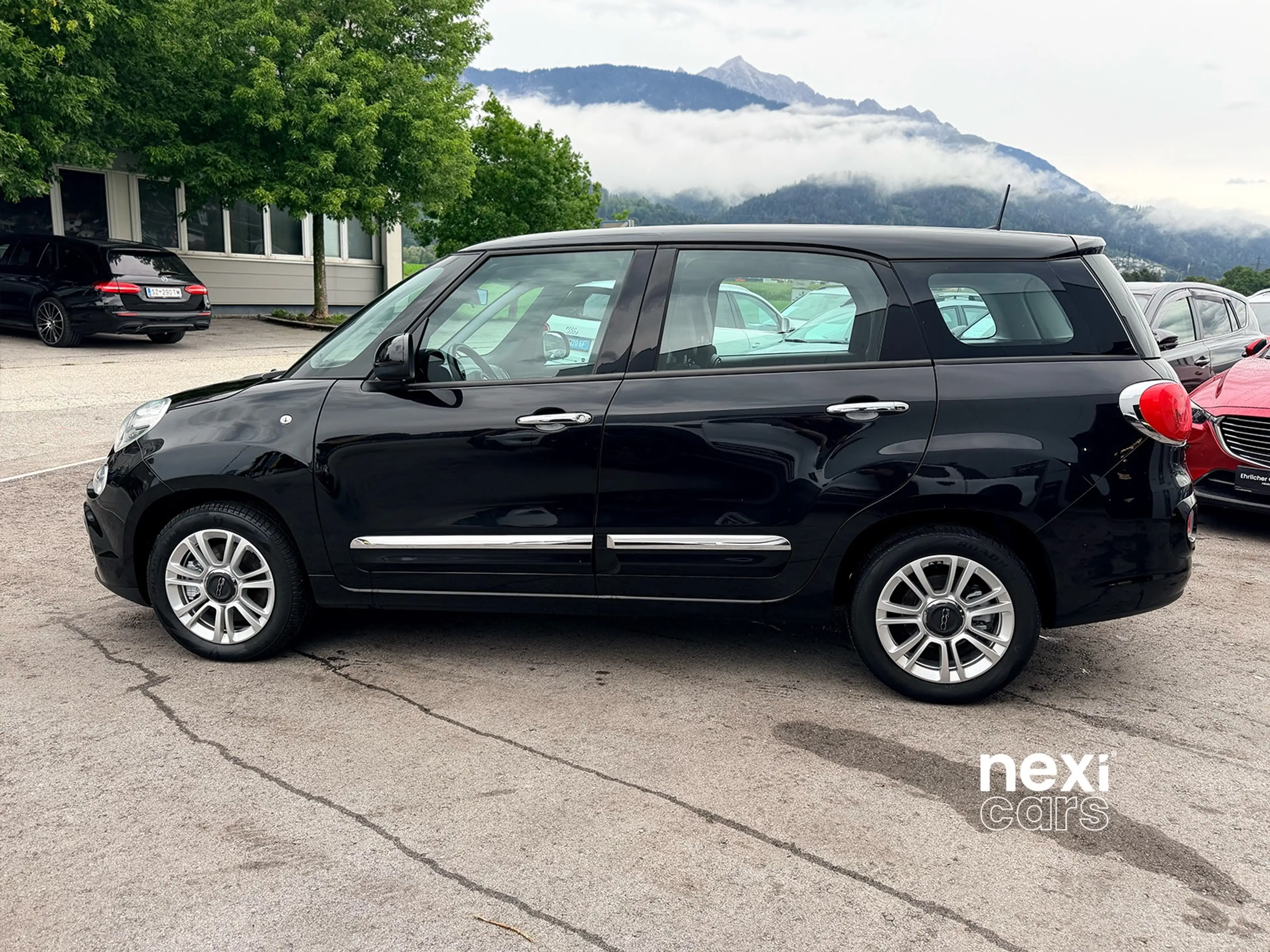 Fiat 500L 500L Lounge 1.6 MultiJet 120 | NAVI | CARPLAY — photo 5