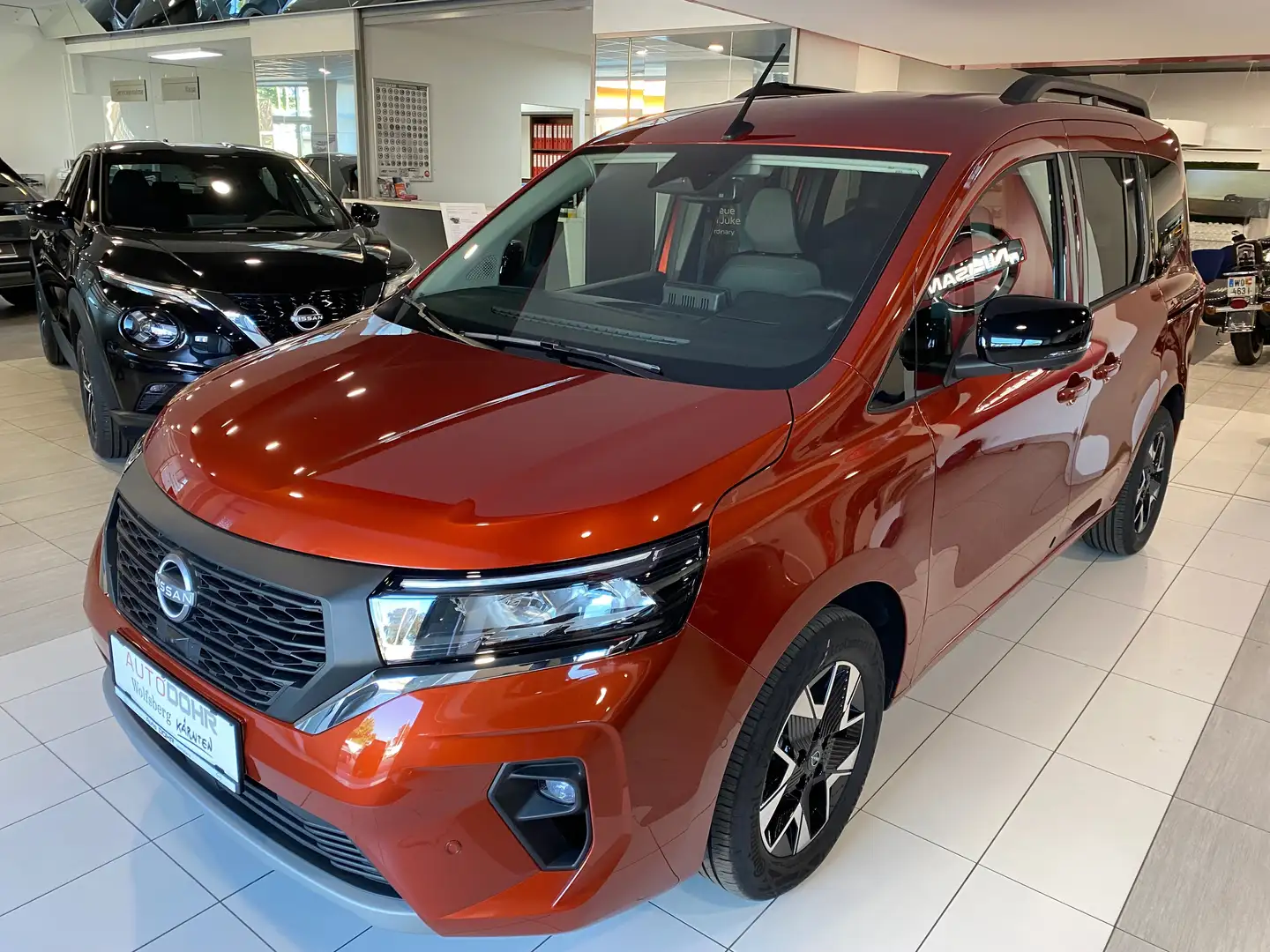 Nissan Townstar Townstar L1 DIG-T 130 Tekna 7DCT Tekna Orange - 2