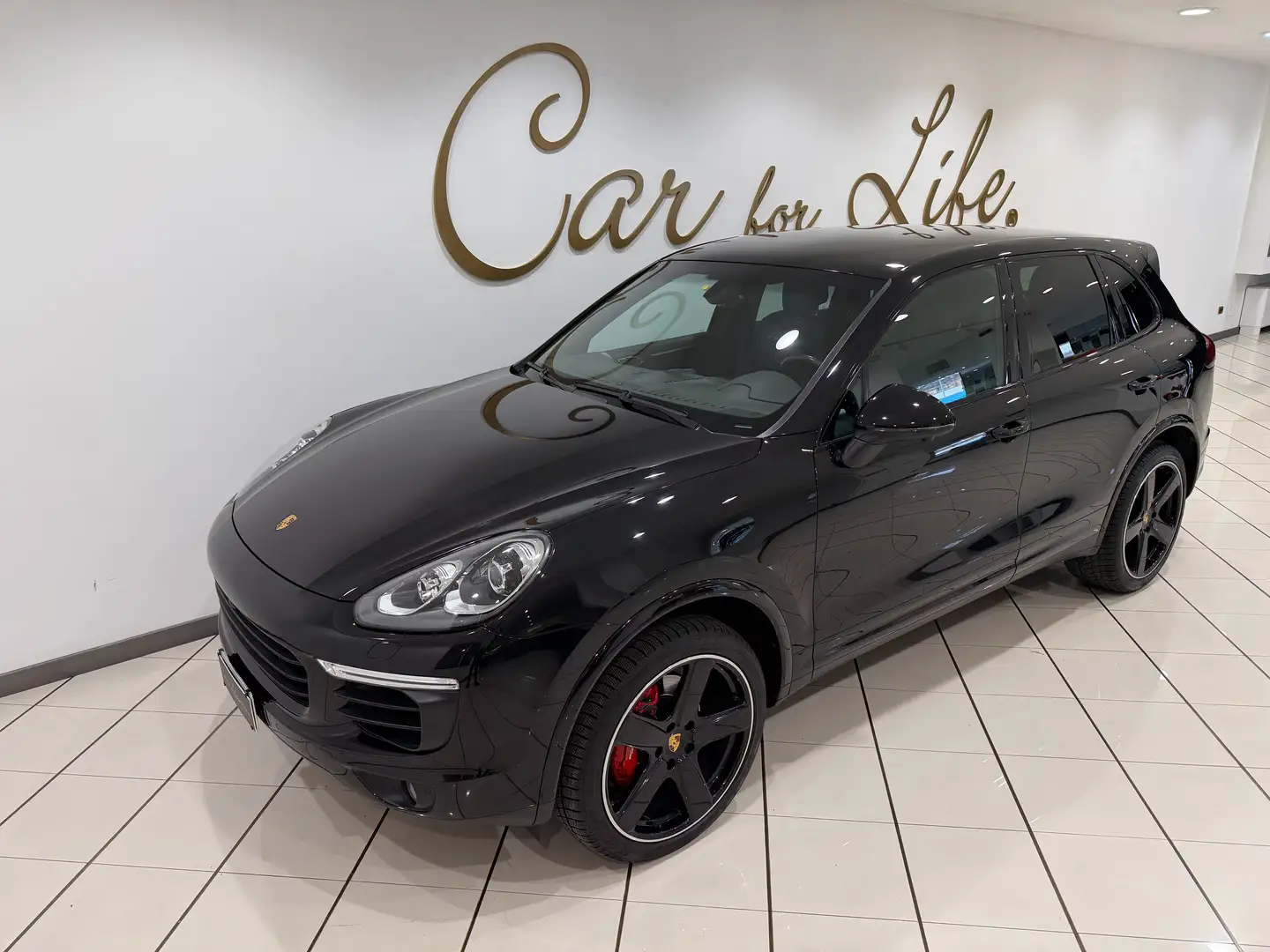 Porsche Cayenne Diesel 3.0 tiptronic Platinum Edition Noir - 1