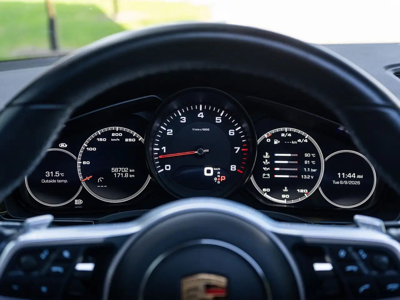 Porsche Macan снимка Porsche Macan