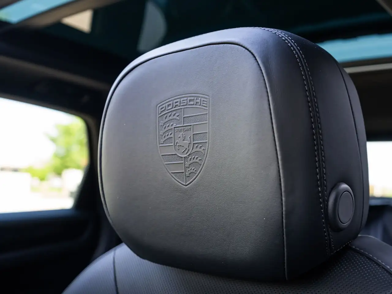 Porsche Macan снимка Porsche Macan