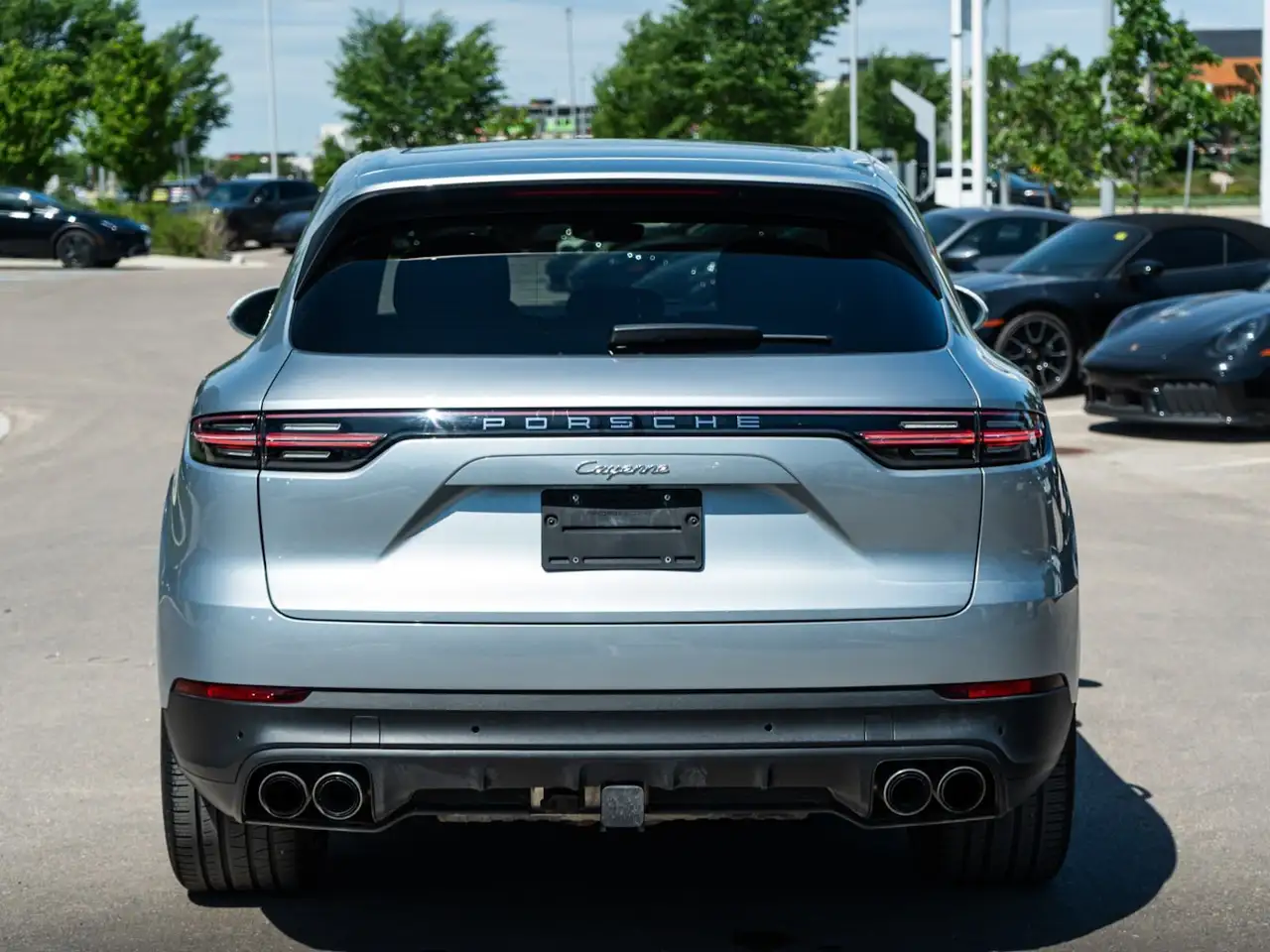 Porsche Macan снимка Porsche Macan