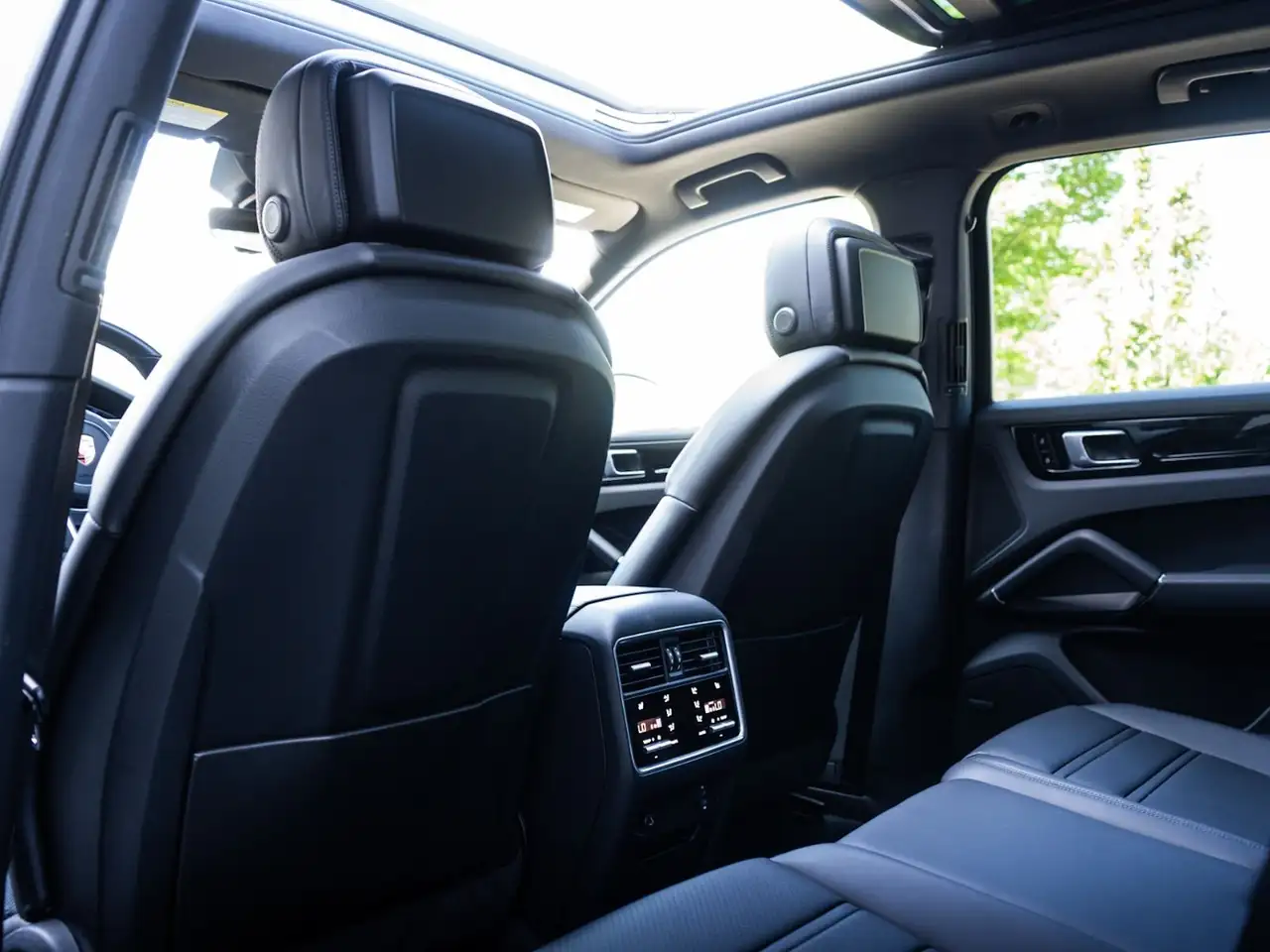 Porsche Macan снимка Porsche Macan