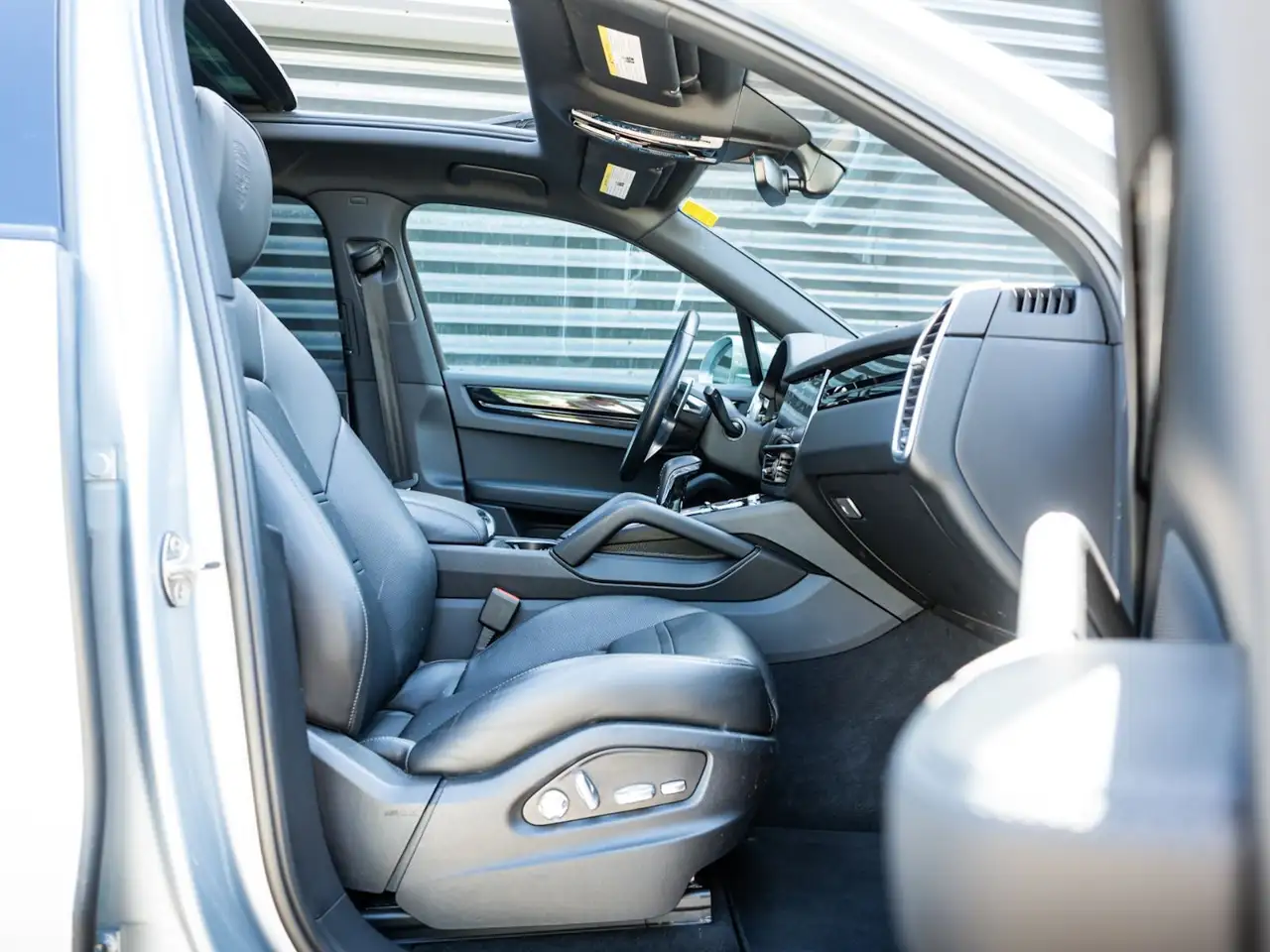 Porsche Macan снимка Porsche Macan
