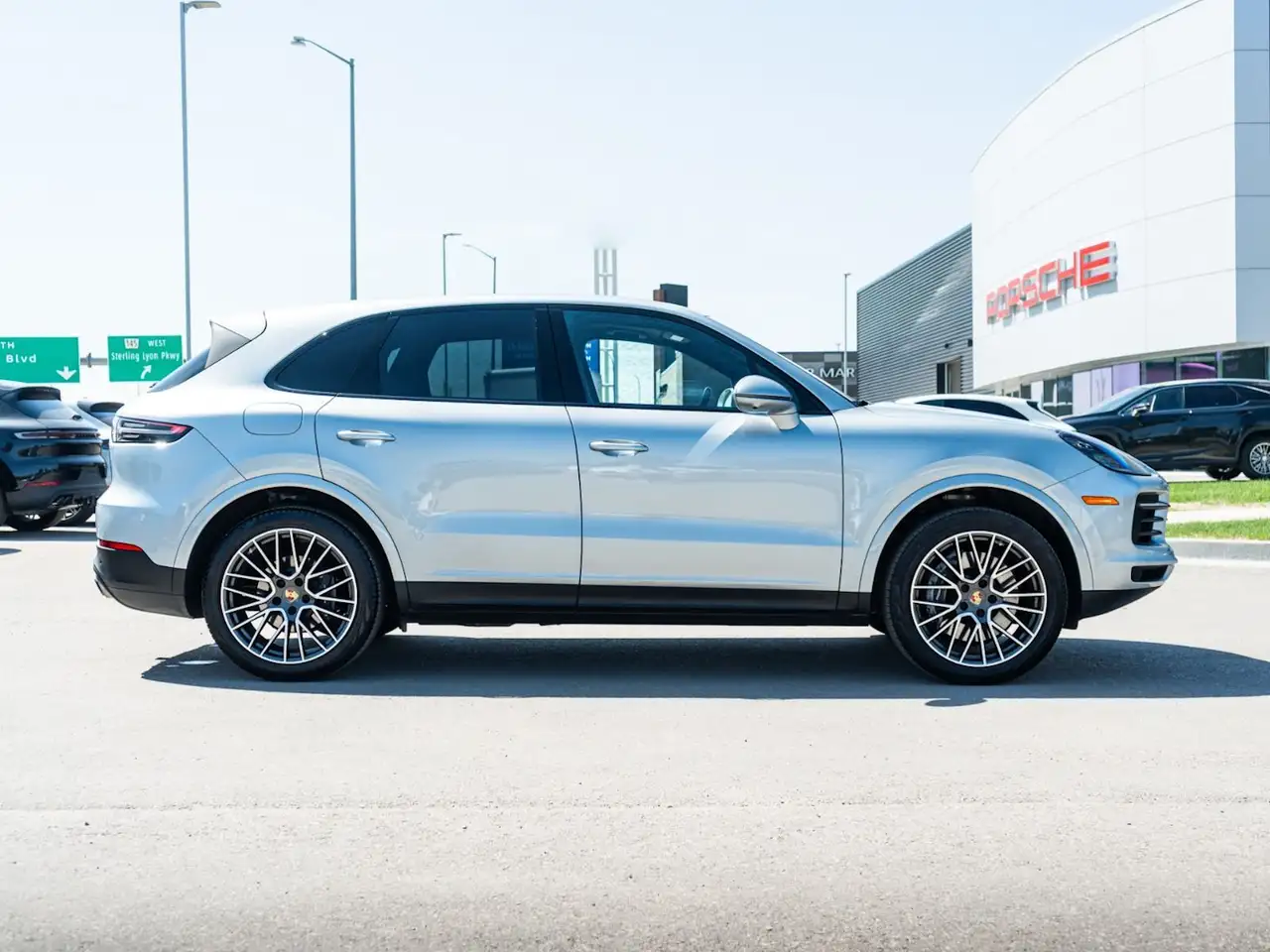 Porsche Macan снимка Porsche Macan
