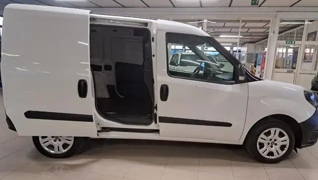 Fiat Doblo view 6