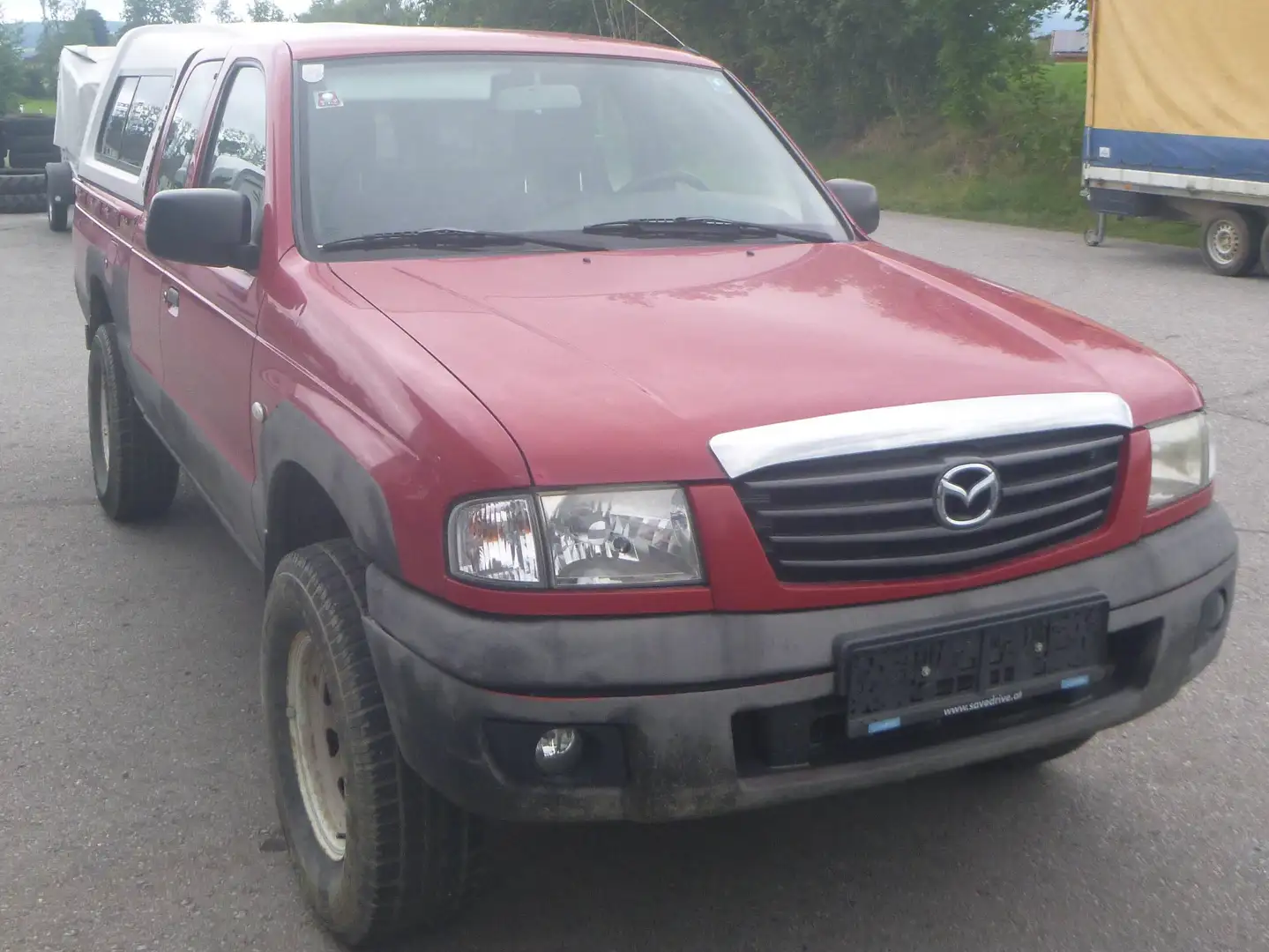 Mazda Pick Up B2500 Rot - 1
