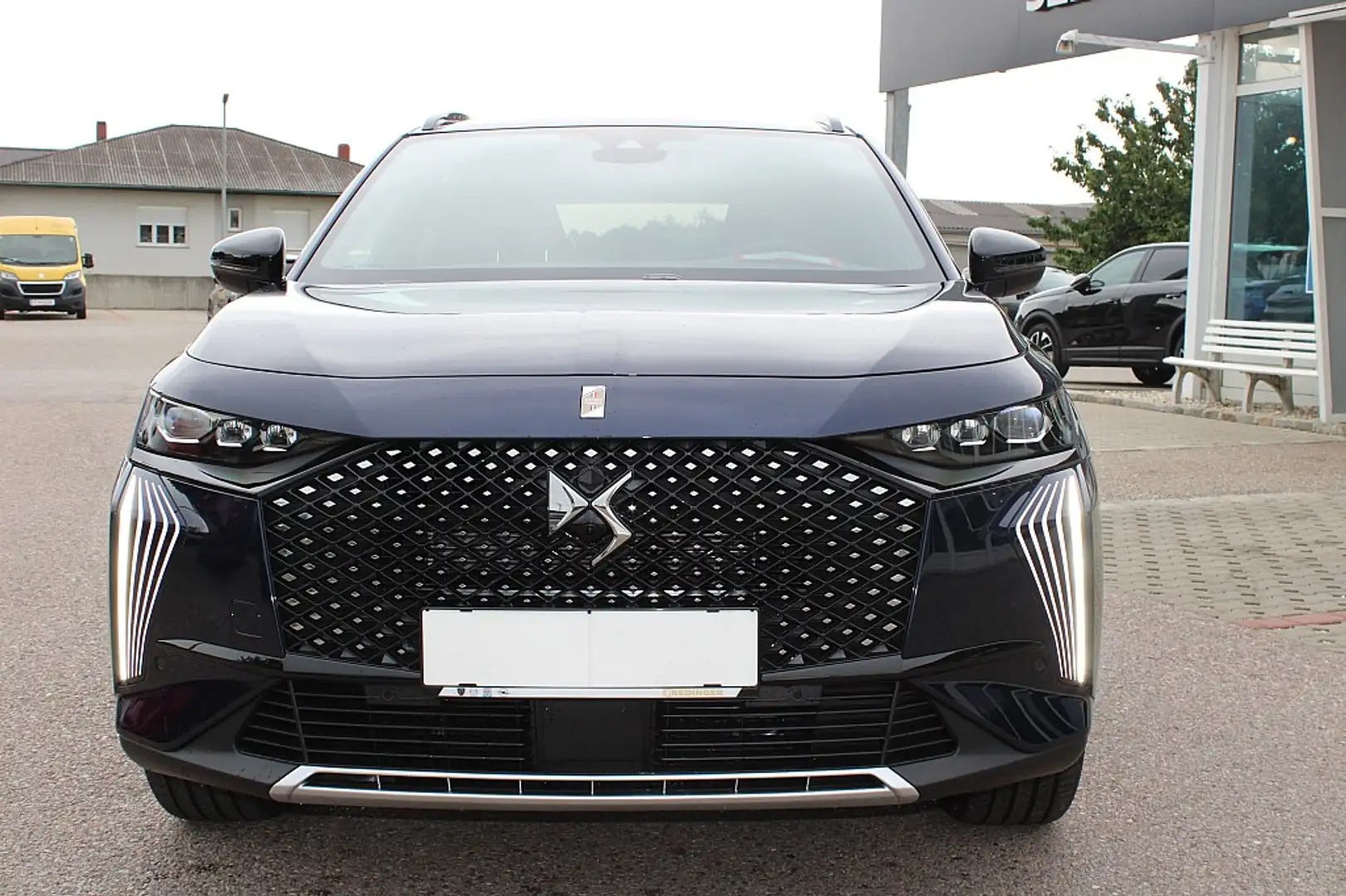 DS Automobiles DS 7 Crossback DS7 PHEV AWD 300 Edition France Blau - 2