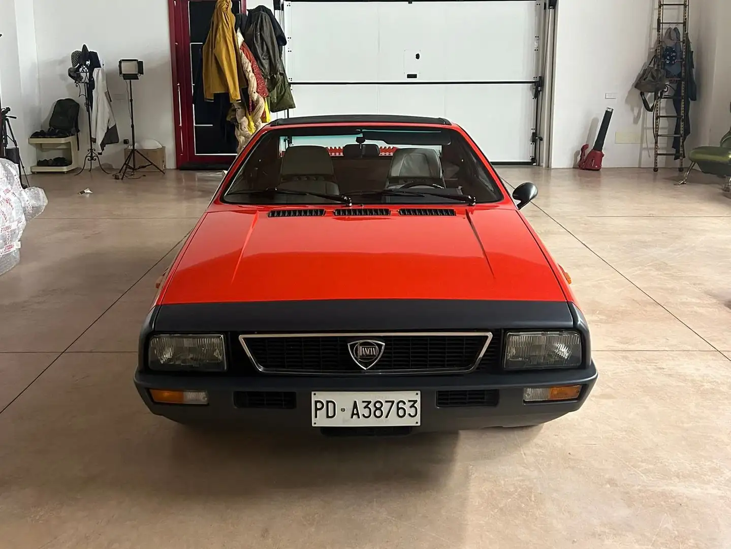 Lancia Beta Beta Montecarlo Targa 2.0 118cv Rojo - 1