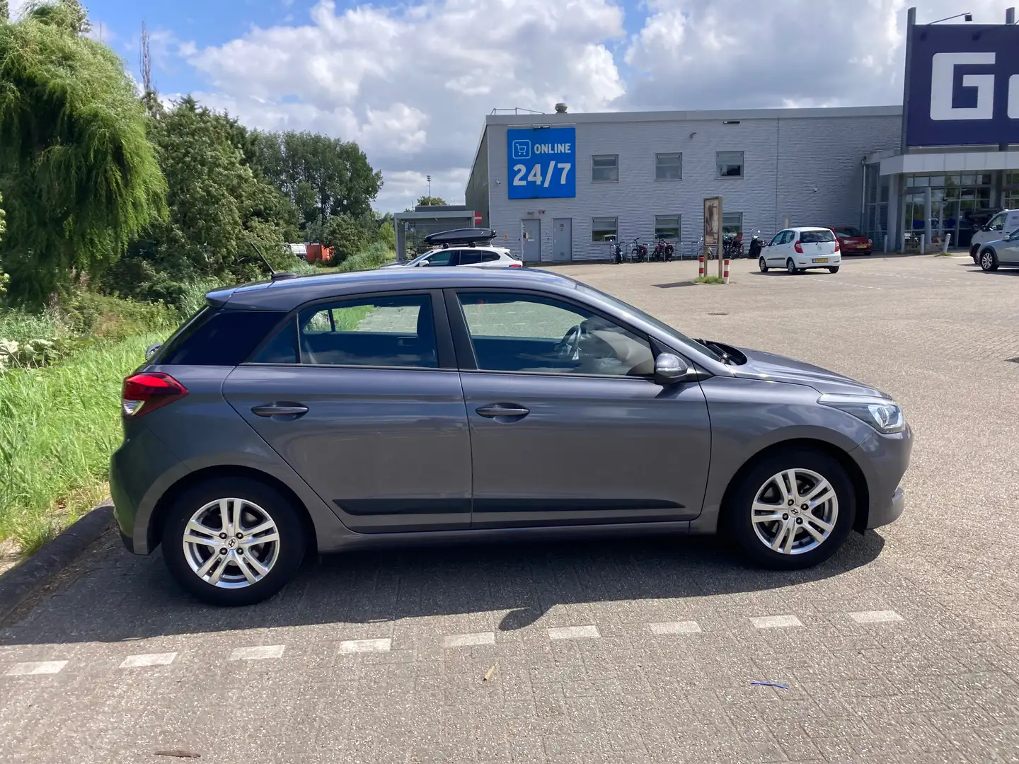Hyundai i20 i20 1.0 T-GDI Comfort Grijs - 2