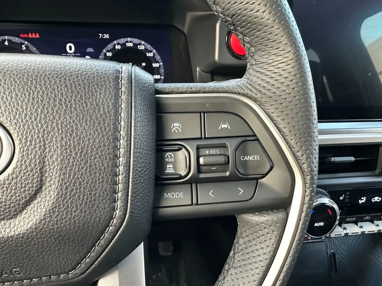 Toyota Tacoma снимка Toyota Tacoma