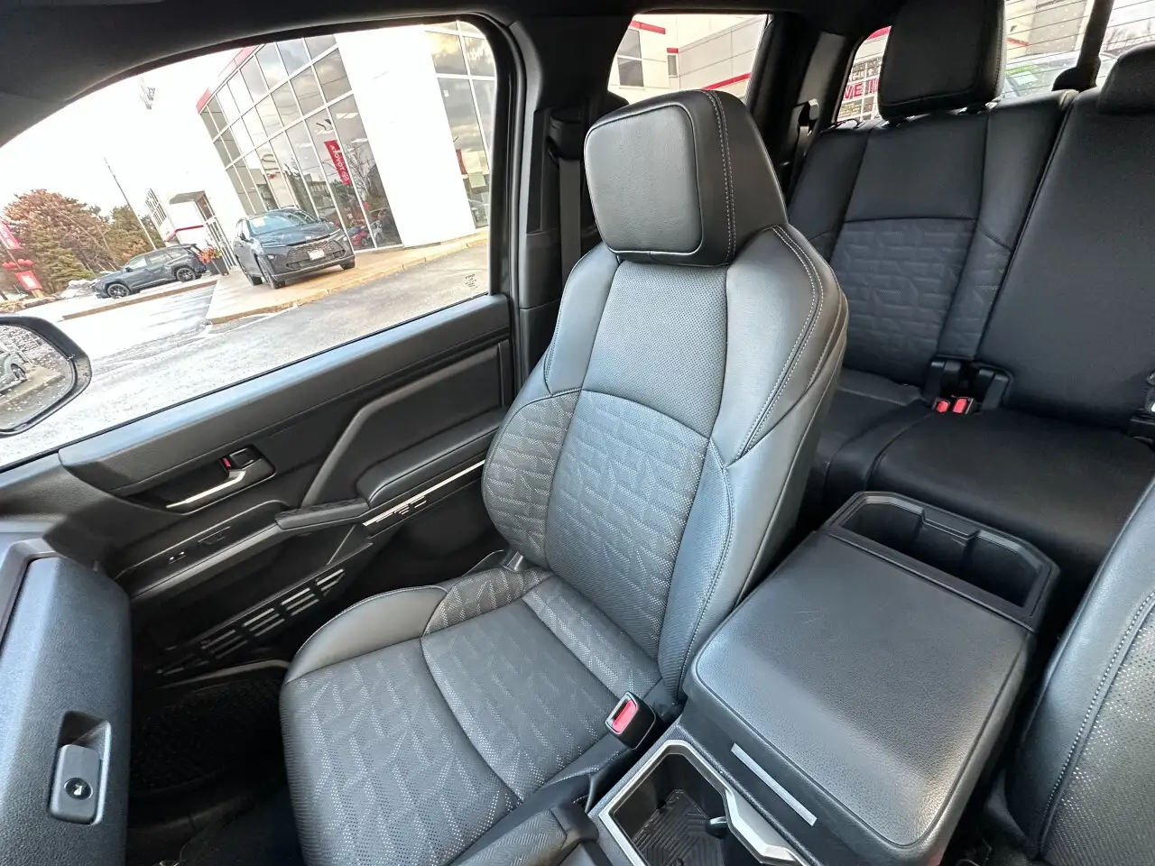 Toyota Tacoma снимка Toyota Tacoma