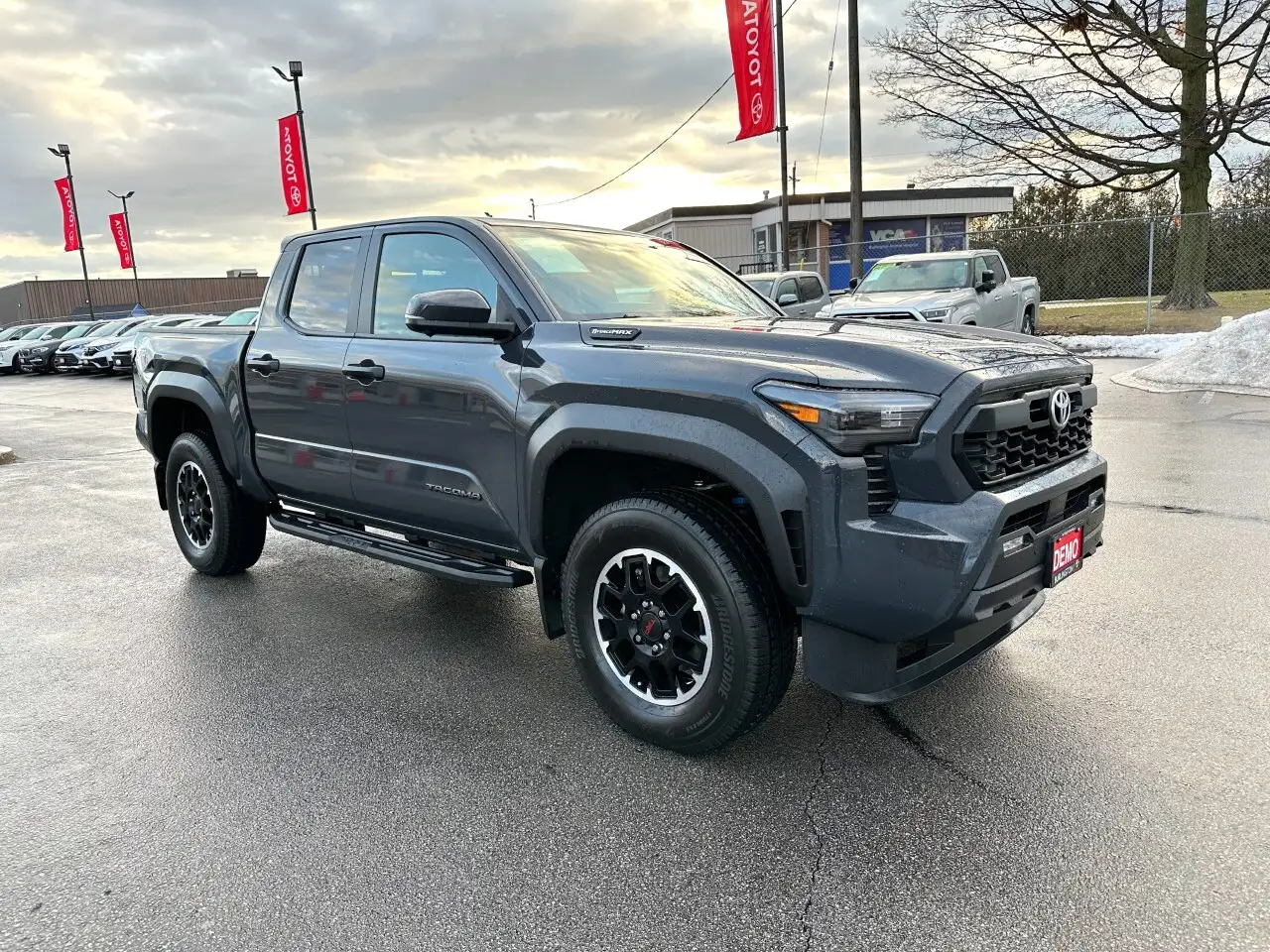 Toyota Tacoma снимка Toyota Tacoma