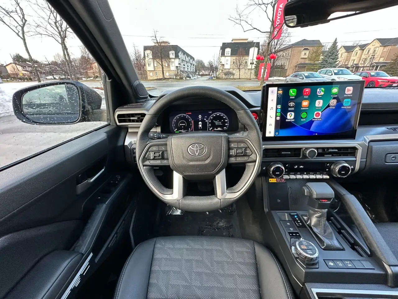 Toyota Tacoma снимка Toyota Tacoma