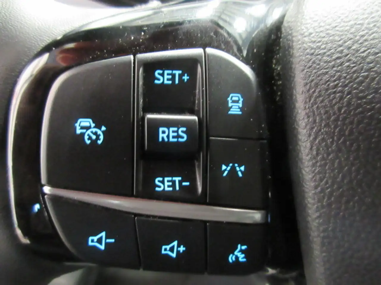 Ford Escape photo Ford Escape