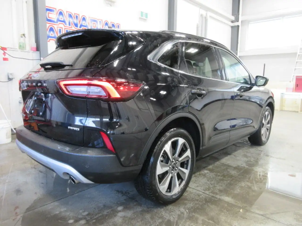 Ford Escape photo Ford Escape