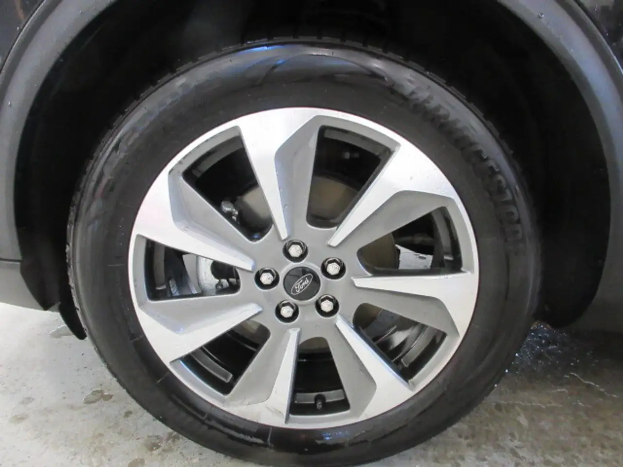 Ford Escape photo Ford Escape