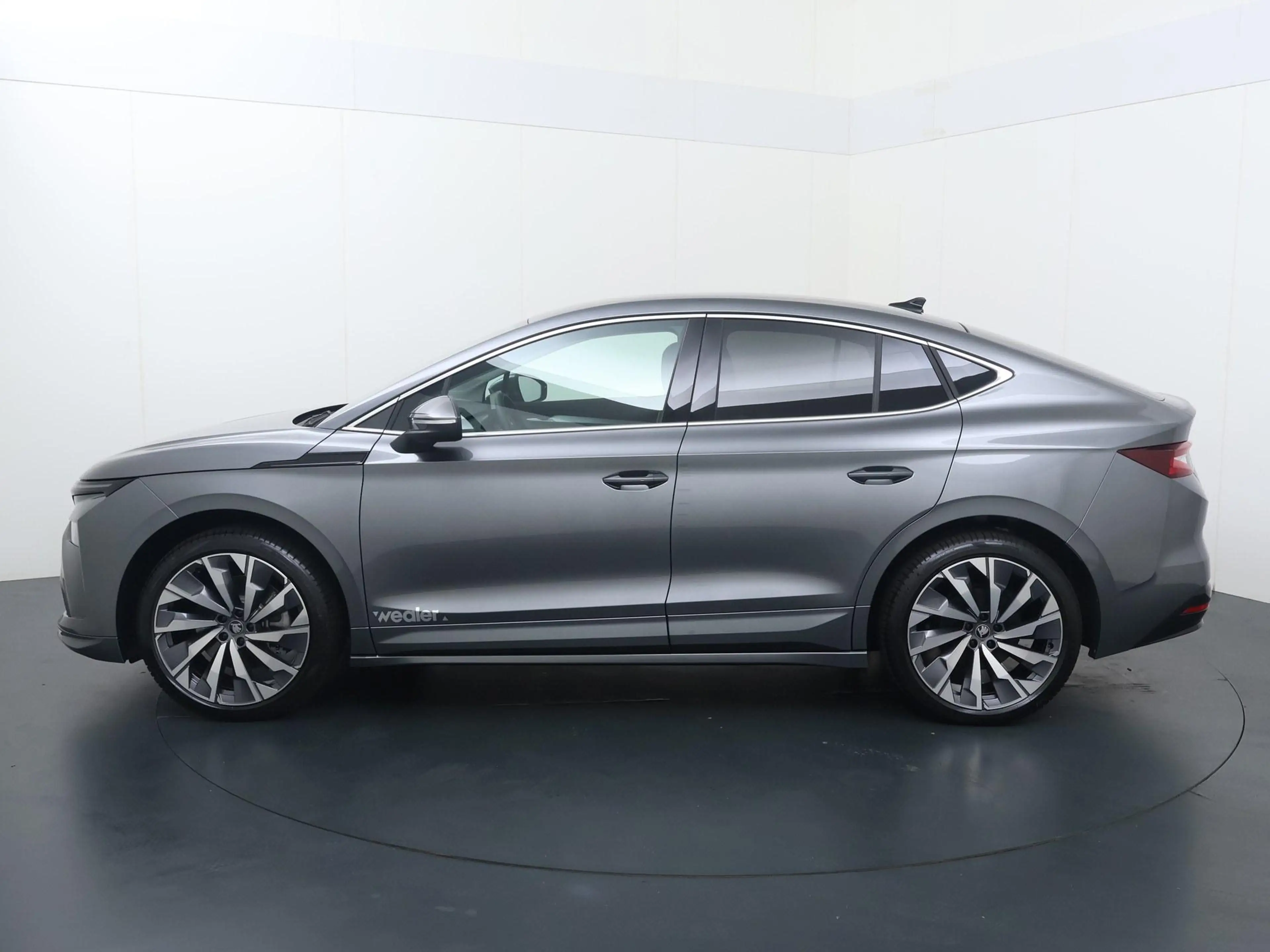 Skoda Enyaq Coupé 85 Selection Elektromotor 286 PK | 21" Licht — photo 2