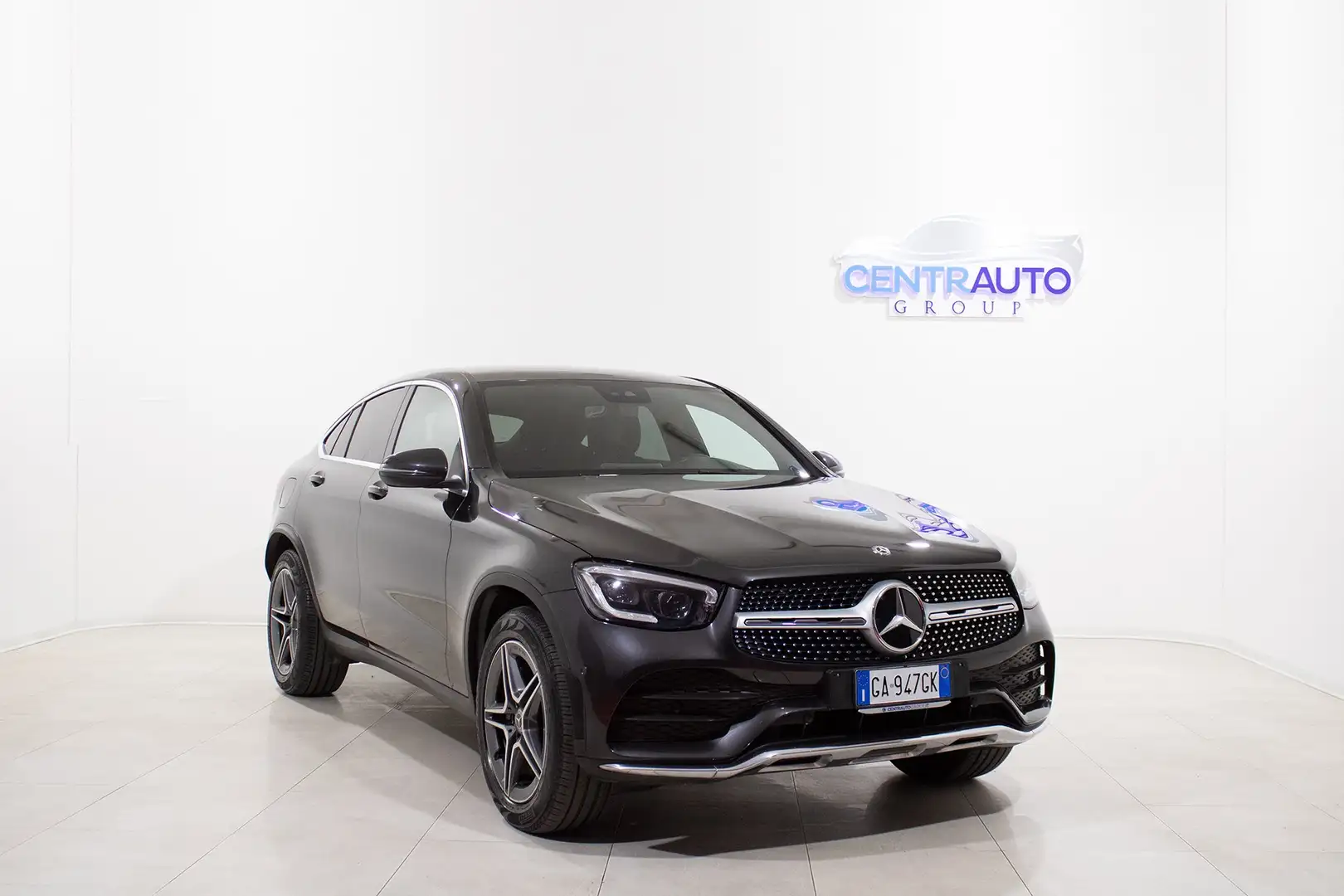 Mercedes-Benz GLC 200 d COUPE' 4matic PREMIUM PLUS * AMG LINE * Grijs - 1