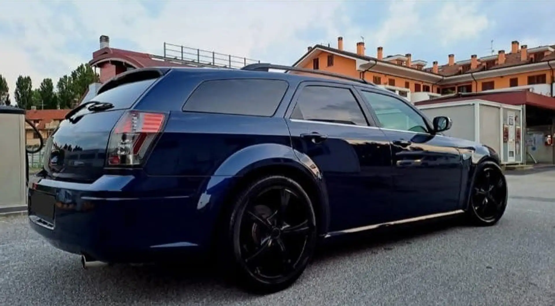 Dodge Magnum interni in pelle, aria condizionata - 1