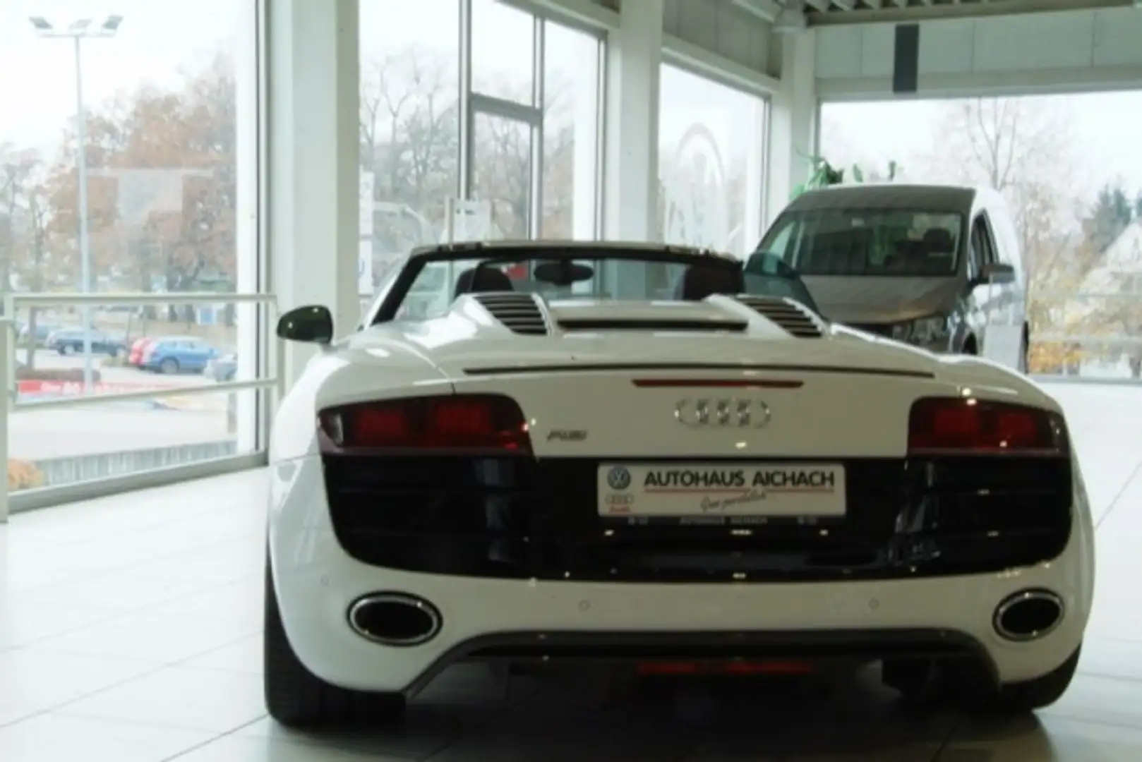 Audi R8 Spyder 5.2 FSI (386 kW) R tronic Keramikbr. NP 198 Weiß - 2