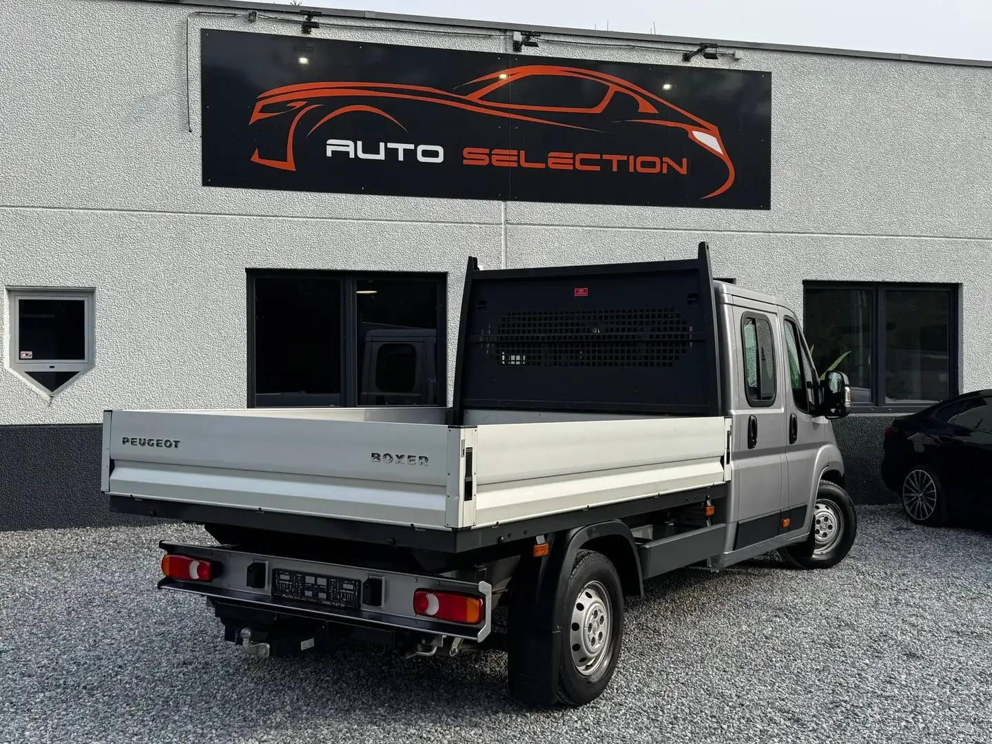 Peugeot Boxer 2.2 BlueHDi 7 PLACES - TVA RECUP - NAVI - CLIM Gris - 2